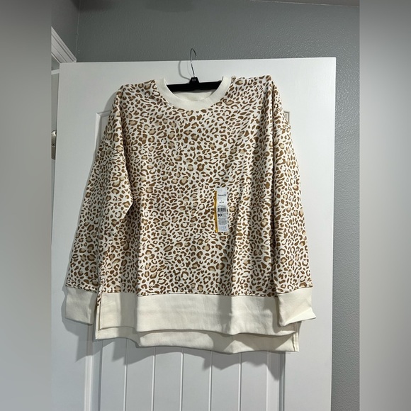 Time and Tru Sweaters - Women’s crew neck sweatshirt L large 12-14 cream brown animal Print‎ time & tru